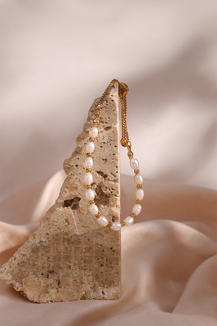 Isabella Freshwater Pearl Bracelet